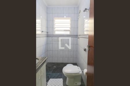 Banheiro Social de casa à venda com 4 quartos, 126m² em Jardim Santa Cecilia, Guarulhos