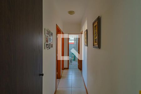 Corredor de apartamento à venda com 4 quartos, 267m² em Ipiranga, Belo Horizonte