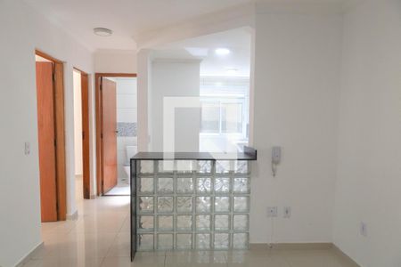 Sala  de apartamento para alugar com 2 quartos, 42m² em Jardim Silvestre, Guarulhos