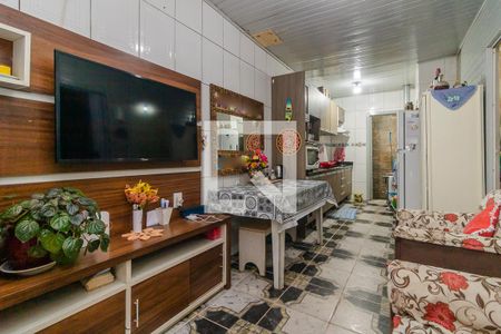 Sala de casa à venda com 2 quartos, 123m² em Hípica, Porto Alegre