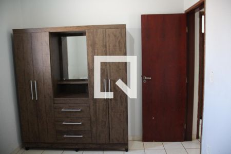 Apartamento para alugar com 2 quartos, 58m² em Santa Mônica, Uberlândia