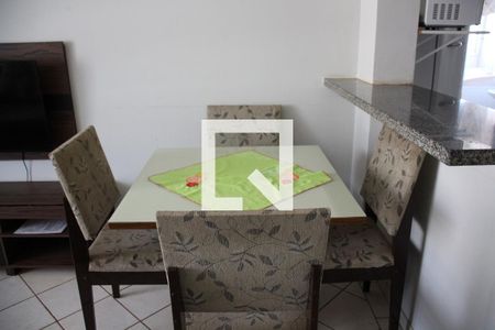 Apartamento para alugar com 2 quartos, 58m² em Santa Mônica, Uberlândia