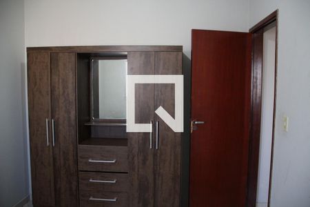 Apartamento para alugar com 2 quartos, 58m² em Santa Mônica, Uberlândia