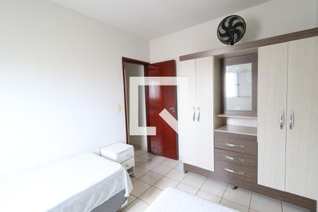 Apartamento para alugar com 2 quartos, 56m² em Santa Mônica, Uberlândia