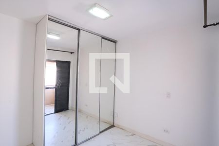 Quarto 1 de apartamento à venda com 3 quartos, 71m² em Vila Bertioga, São Paulo