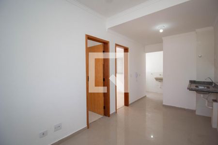 Sala de apartamento para alugar com 2 quartos, 40m² em Jardim Mangalot, São Paulo