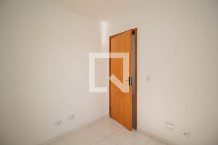 Quarto 2 de apartamento para alugar com 2 quartos, 40m² em Jardim Mangalot, São Paulo