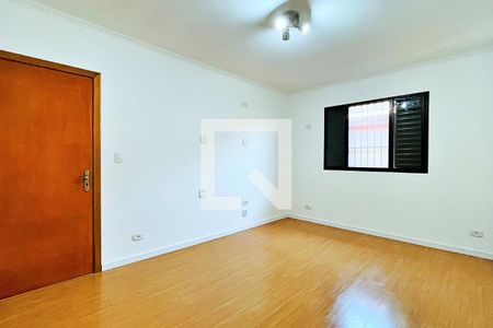 Quarto 2 de casa à venda com 2 quartos, 145m² em Vila Galvão, Guarulhos