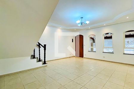 Sala de casa à venda com 2 quartos, 145m² em Vila Galvão, Guarulhos