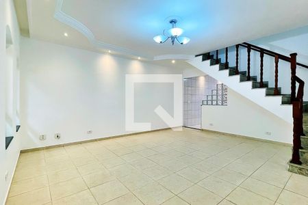 Sala de casa à venda com 2 quartos, 145m² em Vila Galvão, Guarulhos