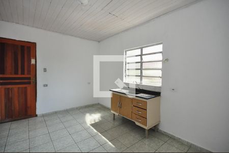 Cozinha de casa para alugar com 1 quarto, 50m² em Jardim Santa Cecilia, Taboão da Serra