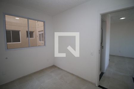 Quarto 2 de apartamento para alugar com 2 quartos, 45m² em Brás de Pina, Rio de Janeiro