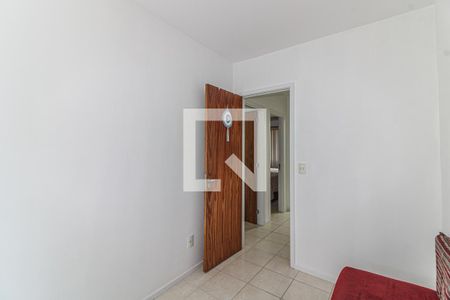 Quarto  de casa de condomínio para alugar com 2 quartos, 85m² em Vargem Grande, Rio de Janeiro