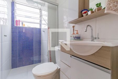 Banheiro de apartamento à venda com 2 quartos, 47m² em São Pedro, Osasco