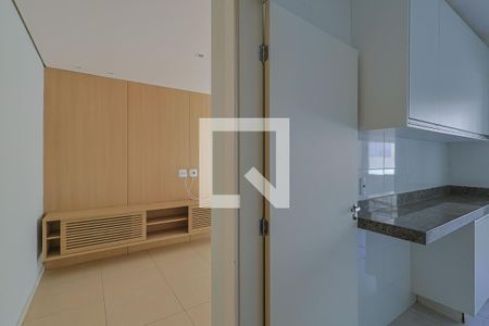 Sala de apartamento para alugar com 2 quartos, 100m² em Santo Antônio, Belo Horizonte