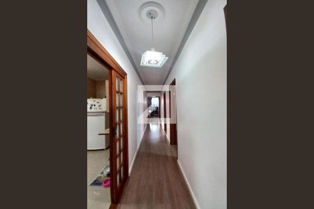 Corredor de casa à venda com 3 quartos, 150m² em Jardim Magnólia, Campinas