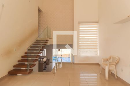 Sala de casa à venda com 3 quartos, 220m² em Loteamento Jardim Tropical, Jundiaí