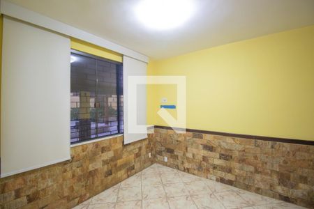 Quarto 1 de casa para alugar com 2 quartos, 280m² em Coelho, São Gonçalo