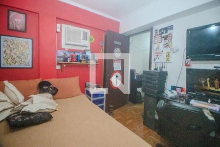 Quarto 1 de apartamento à venda com 2 quartos, 94m² em Floresta, Porto Alegre