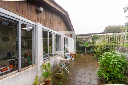 Casa para alugar com 280m², 3 quartos e 4 vagas Casa para alugar com 280m², 3 quartos e 4 vagasQuintal