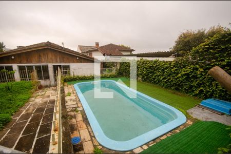 Casa para alugar com 280m², 3 quartos e 4 vagas Casa para alugar com 280m², 3 quartos e 4 vagasPiscina