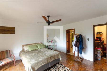 Casa para alugar com 280m², 3 quartos e 4 vagas Casa para alugar com 280m², 3 quartos e 4 vagasQuarto 1 - Suíte