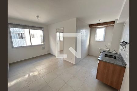 Sala / Cozinha de apartamento para alugar com 2 quartos, 33m² em Vila Leopoldina, São Paulo