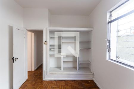 Armário do Quarto 1 de apartamento para alugar com 2 quartos, 70m² em Sion, Belo Horizonte