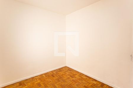 Quarto 2 de apartamento para alugar com 2 quartos, 70m² em Sion, Belo Horizonte