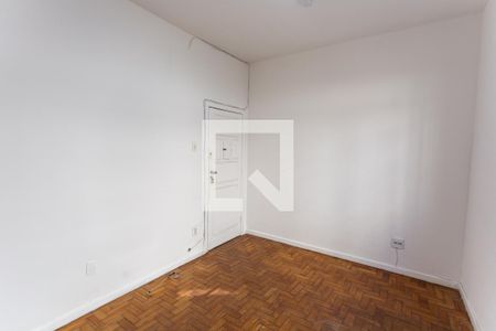 Sala de apartamento para alugar com 2 quartos, 70m² em Sion, Belo Horizonte