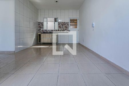 Sala de casa de condomínio para alugar com 2 quartos, 65m² em Jundiapeba, Mogi das Cruzes