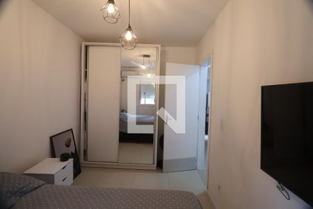 Quarto 1 de apartamento à venda com 2 quartos, 48m² em Fátima, Canoas