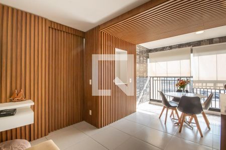 Sala de apartamento à venda com 2 quartos, 62m² em Continental, Osasco