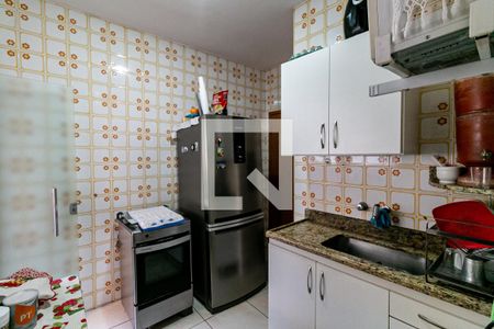 Cozinha de apartamento à venda com 2 quartos, 80m² em Cidade Nova, Belo Horizonte