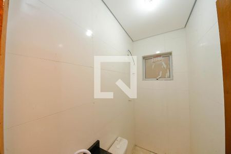 Banheiro de apartamento para alugar com 1 quarto, 40m² em Jardim Cinco de Julho, São Paulo