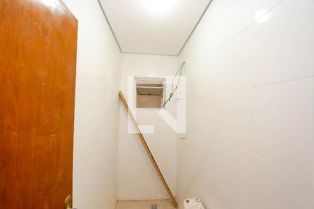 Banheiro de apartamento para alugar com 1 quarto, 44m² em Jardim Cinco de Julho, São Paulo