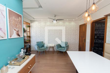 Sala de apartamento à venda com 3 quartos, 68m² em Carlos Prates, Belo Horizonte