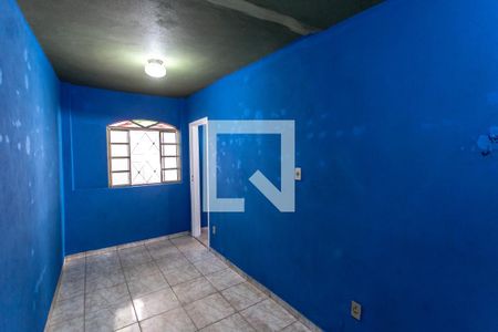 Quarto 1 de casa para alugar com 3 quartos, 100m² em Jardim Vitória, Belo Horizonte