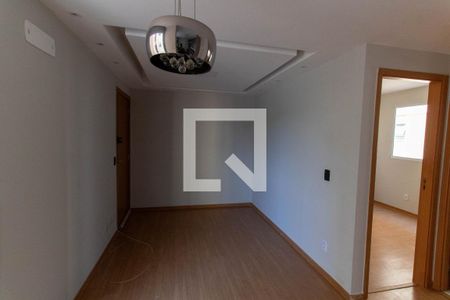 Sala de apartamento para alugar com 2 quartos, 47m² em Vila Lage, São Gonçalo