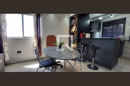 Sala de apartamento à venda com 2 quartos, 100m² em Vila Progresso, Santo André