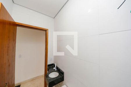 Banheiro de apartamento para alugar com 1 quarto, 40m² em Jardim Cinco de Julho, São Paulo