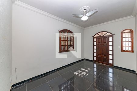 Sala 1 de casa à venda com 3 quartos, 223m² em Alto Caiçaras, Belo Horizonte