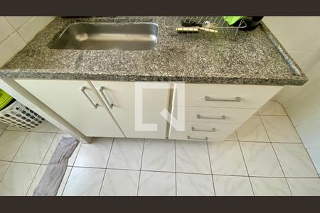 Cozinha de apartamento para alugar com 3 quartos, 55m² em Buritis, Belo Horizonte