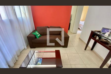 Sala de apartamento para alugar com 3 quartos, 55m² em Buritis, Belo Horizonte