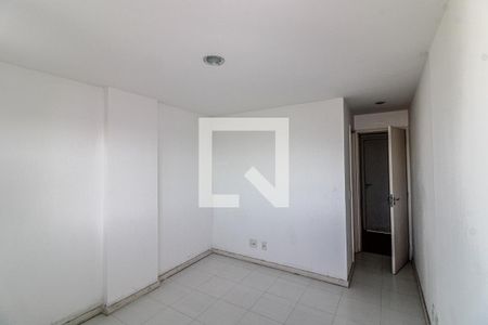 Suíte de apartamento para alugar com 2 quartos, 65m² em Vargem Pequena, Rio de Janeiro