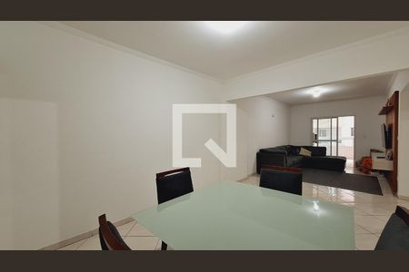 Sala de apartamento para alugar com 2 quartos, 90m² em Guilhermina, Praia Grande