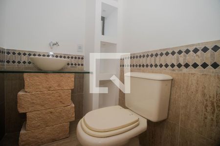 Lavabo de apartamento para alugar com 3 quartos, 160m² em Moinhos de Vento, Porto Alegre