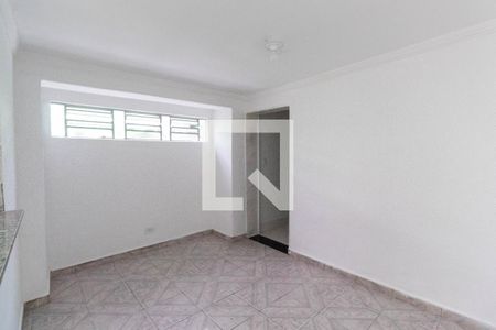 Sala de casa para alugar com 1 quarto, 65m² em Burgo Paulista, São Paulo