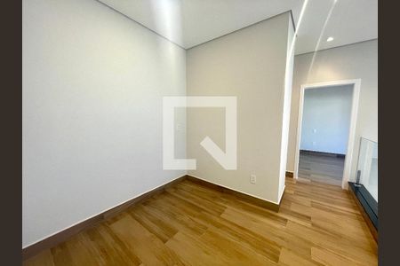 Sala do piso superior de casa de condomínio à venda com 3 quartos, 198m² em Loteamento Reserva Ermida, Jundiaí