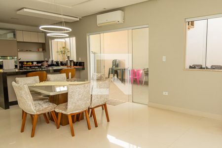 Sala de jantar de casa para alugar com 3 quartos, 300m² em Riviera Tamborlim, Americana